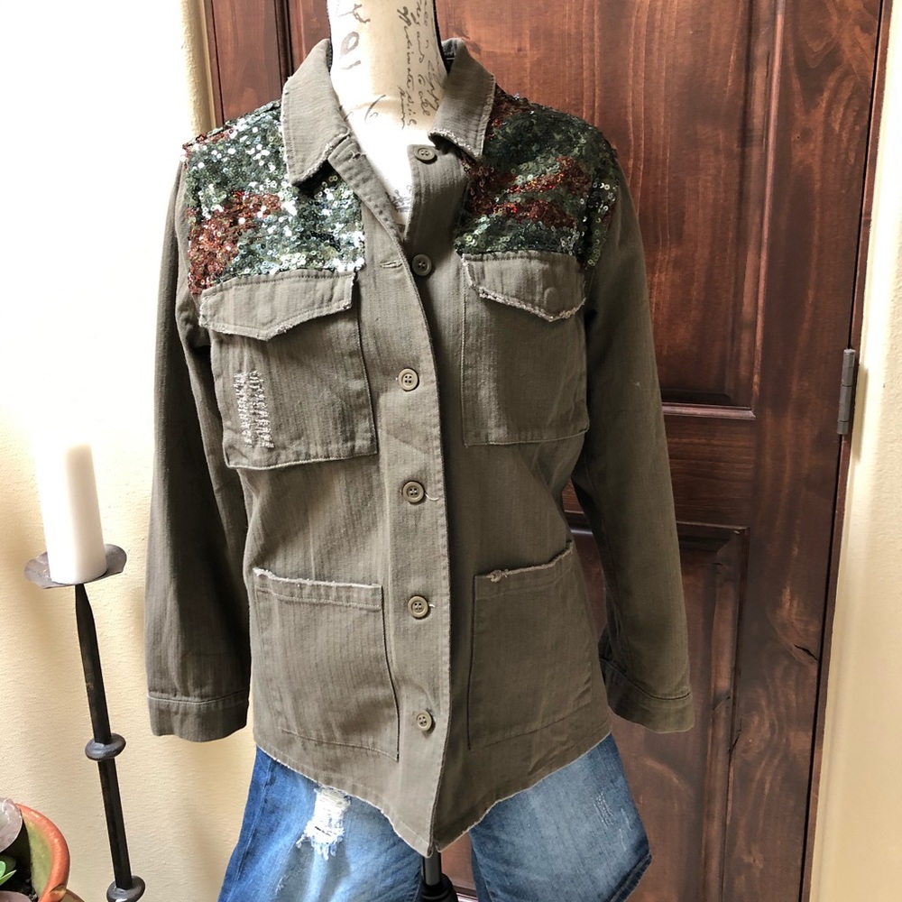 Sadie & Sage Olive Green w/Sequins Button Dwn Jkt